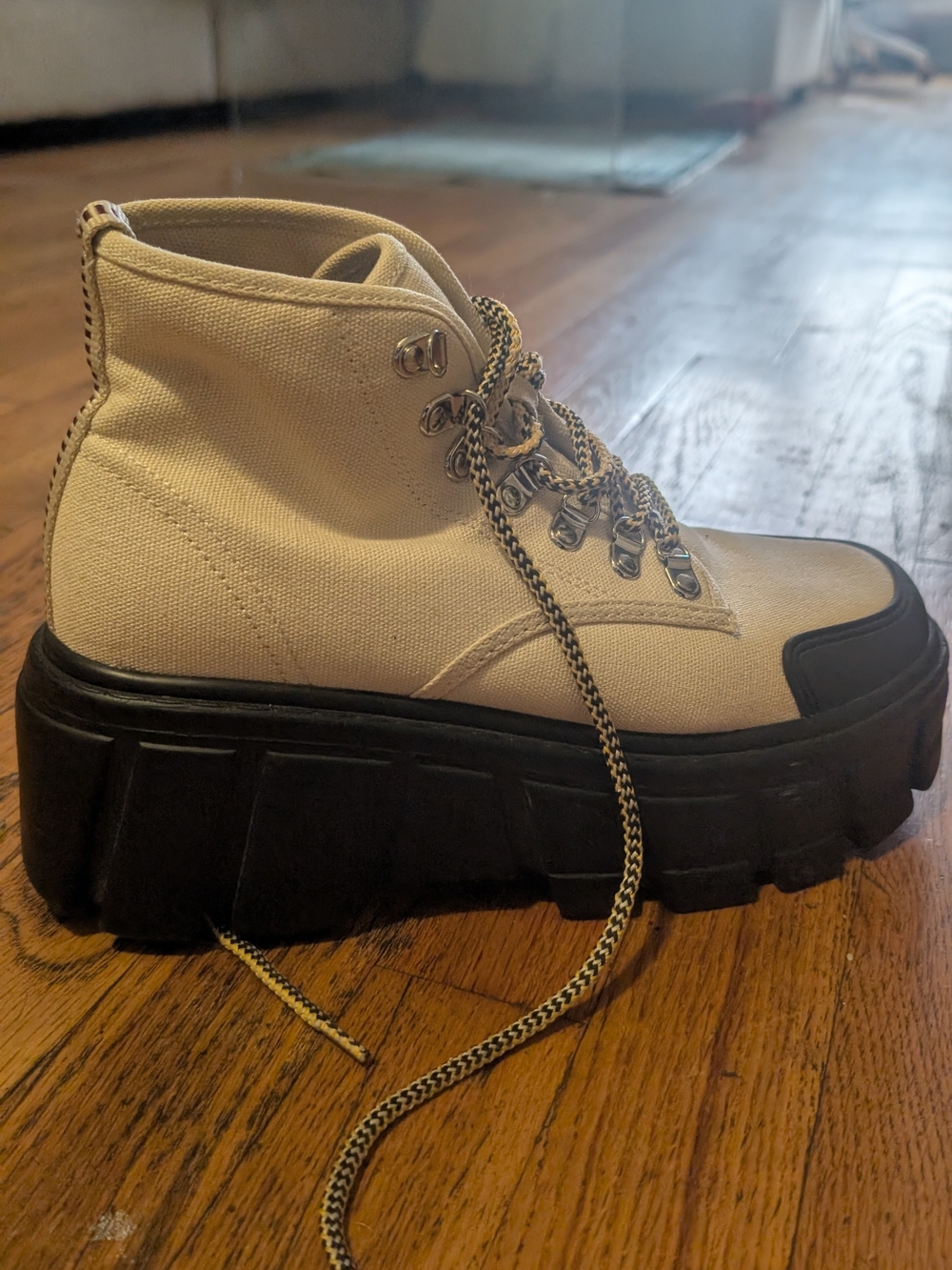 Zara Cream Canvas Platform Hiker Boots with Black Sole